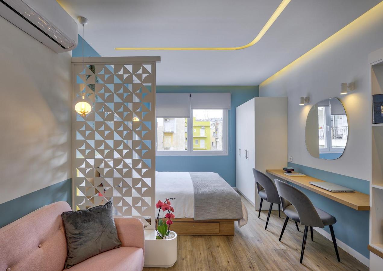 Τhe Half Root Suite In The Heart Of City Center Tessalónica Exterior foto
